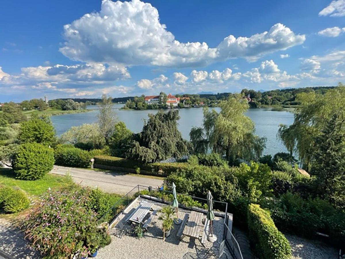 Appartement Seeblick Chiemgau, Haus Am Weinberg, 83370 Oberbayern Seeon-Seebruck
